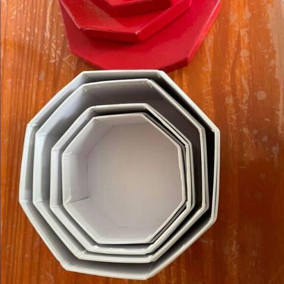 Gift boxes 📦  - Picture 3 of 3